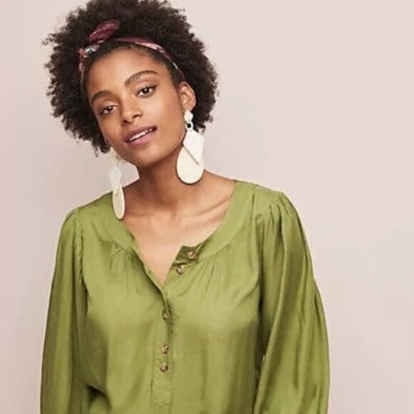 Anthropologie Maeve Kalas Henley Olive Green 3/4 Sleeve Round Neck Blouse SZ M - Picture 1 of 16